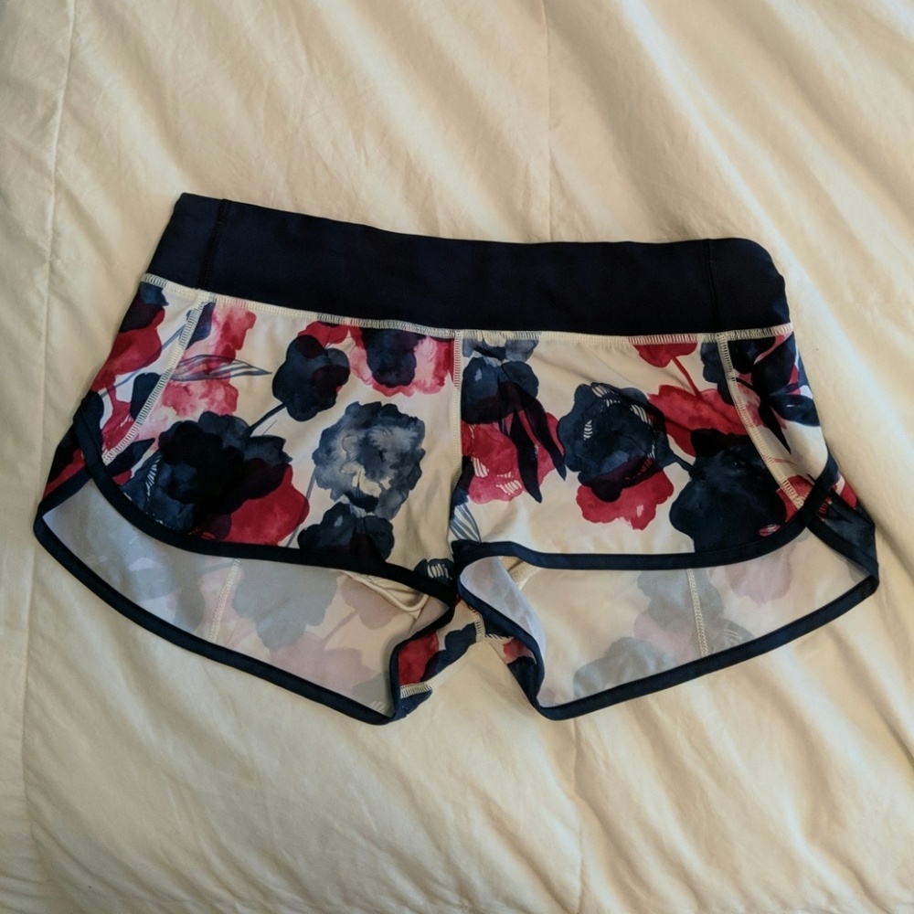 Lululemon floral speed shorts